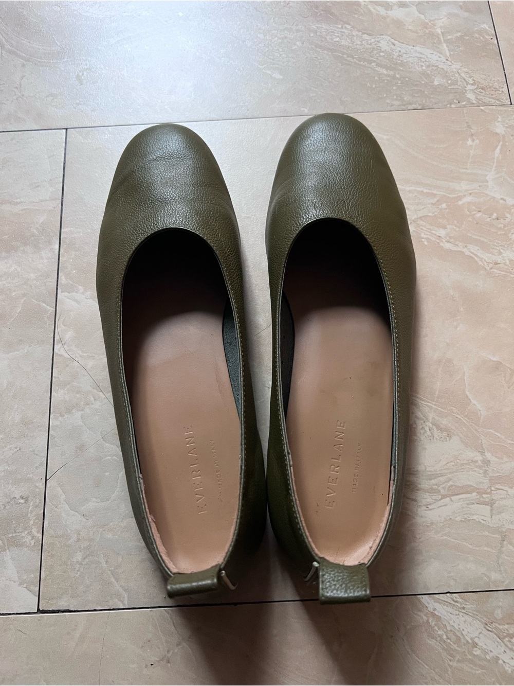 Everlane Day Glove Ballets Flats in Olive Green